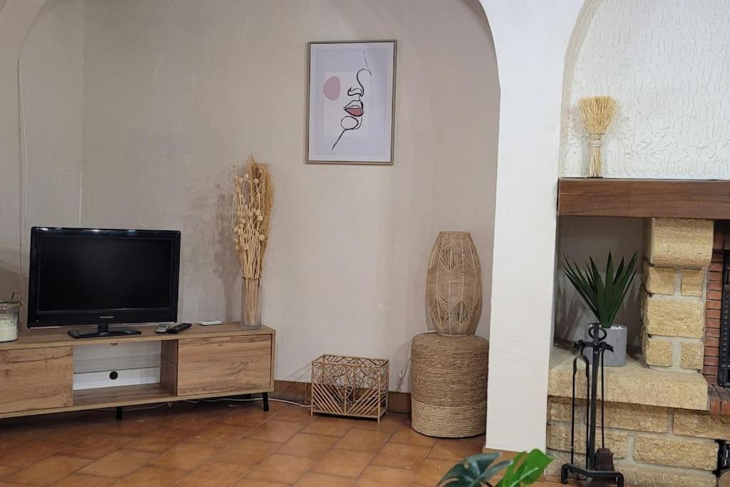 Casa Ludese Villa Salernes Kültér fotó