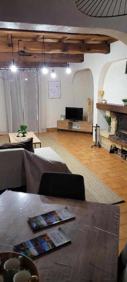 Casa Ludese Villa Salernes Kültér fotó